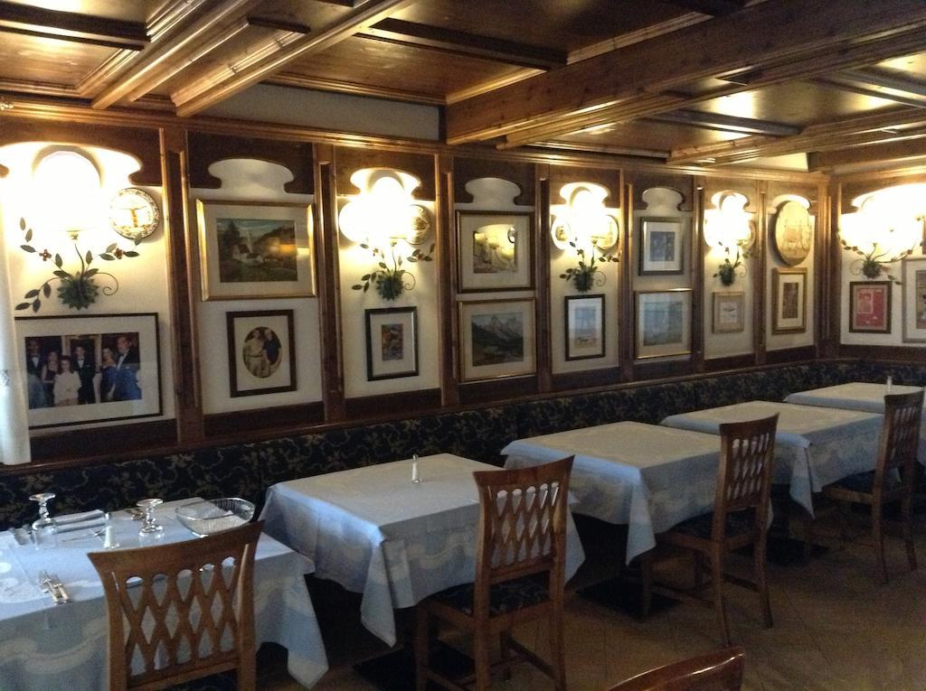 Hotel Ai Pini Vigo di Fassa Exterior foto